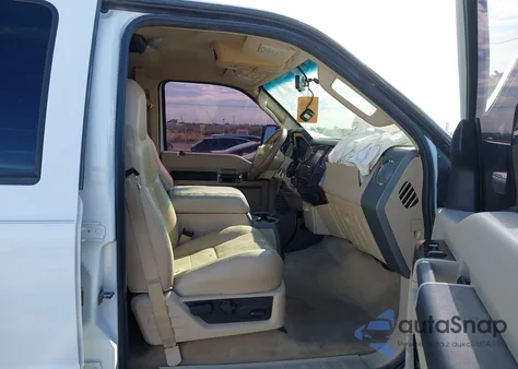2008 Ford F-250 Fx4/Harley-Davidson/King Ranch/Lariat/Xl/Xlt из США, поврежденный, VIN 1FTSW21R88EB23401